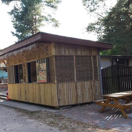 Neptuns Hotel Jūrkalne Eksteriør billede